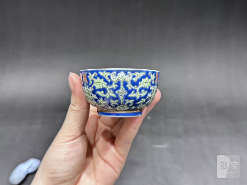清道光 料彩宝相花福寿纹茶杯一对 - 图12